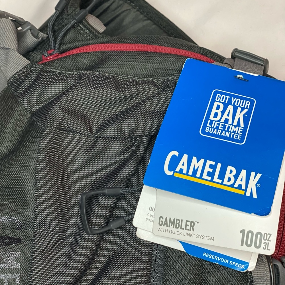 Camelbak 🐪 🎒Gambler - 100oz
